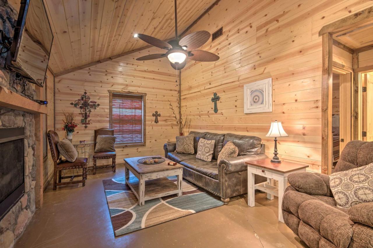 Cabin With Hot Tub - Near Broken Bow Lake And Hiking! 외부 사진